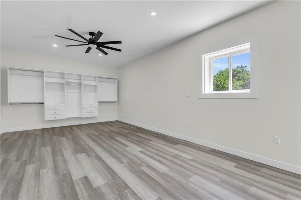 2385 Pleasant Valley Drive — photo 42