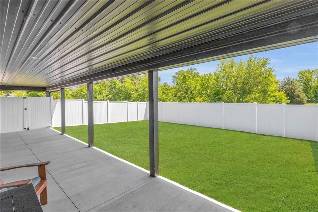2385 Pleasant Valley Drive — photo 46