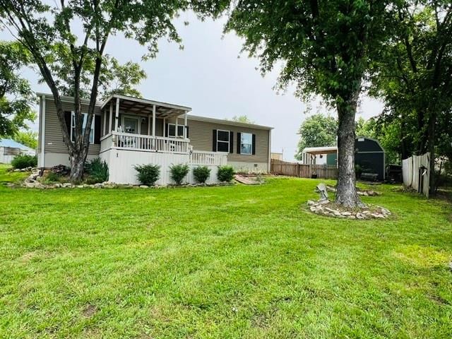 22784 Squirrel Lane — photo 4