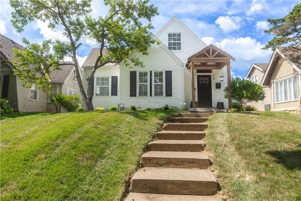 19 E 70th Terrace, Kansas City, MO