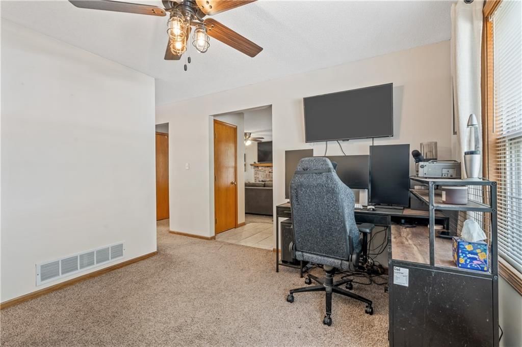 2728 Bishop Street — photo 11