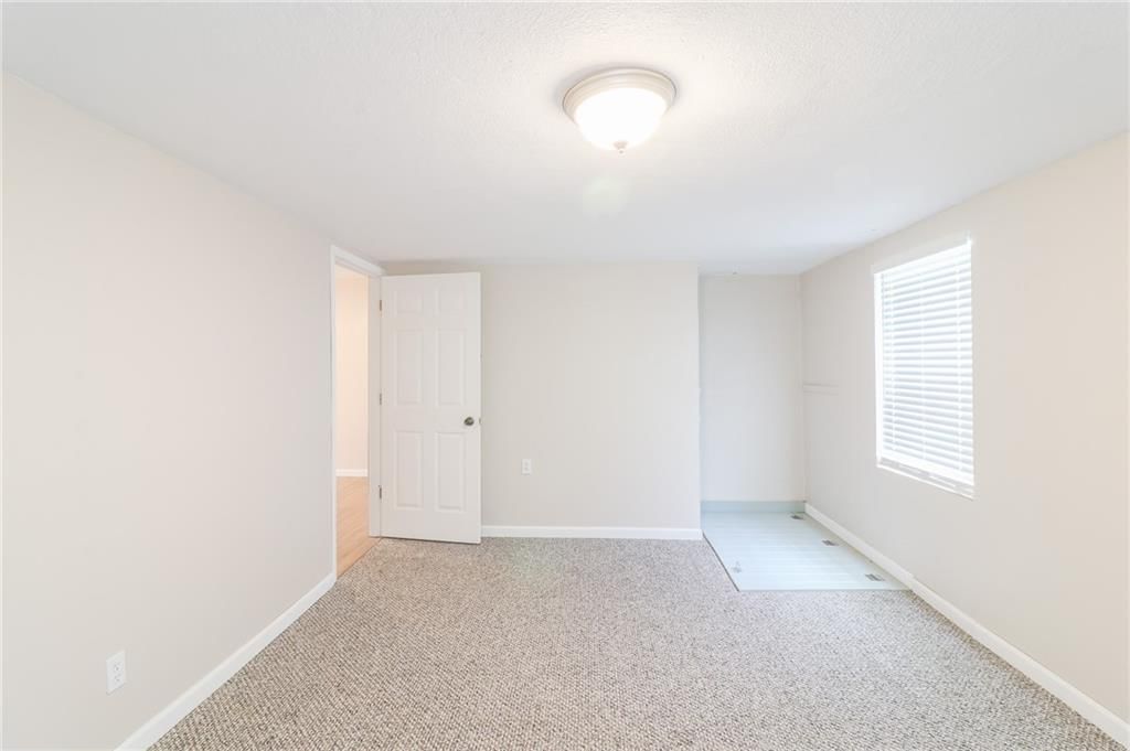 6418 Washington Street — photo 16