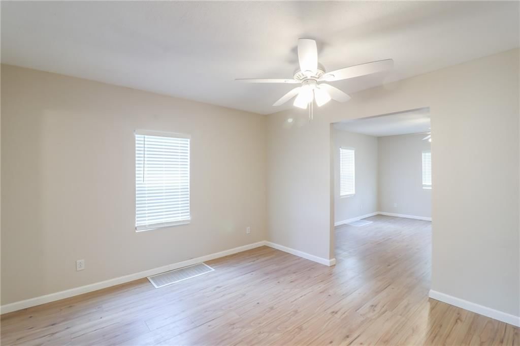 6418 Washington Street — photo 20