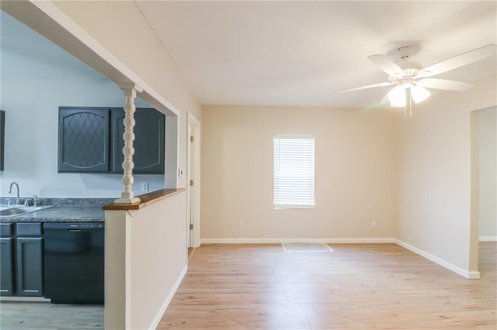 6418 Washington Street — photo 21