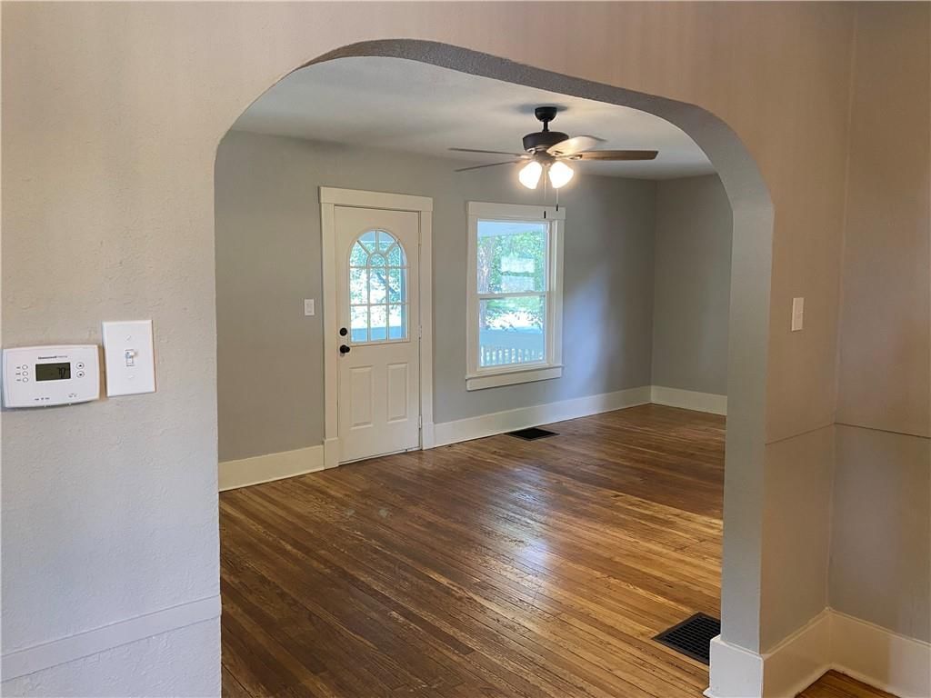 327 W SOUTHSIDE Boulevard — photo 6