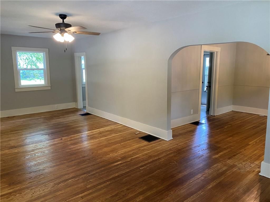 327 W SOUTHSIDE Boulevard — photo 7