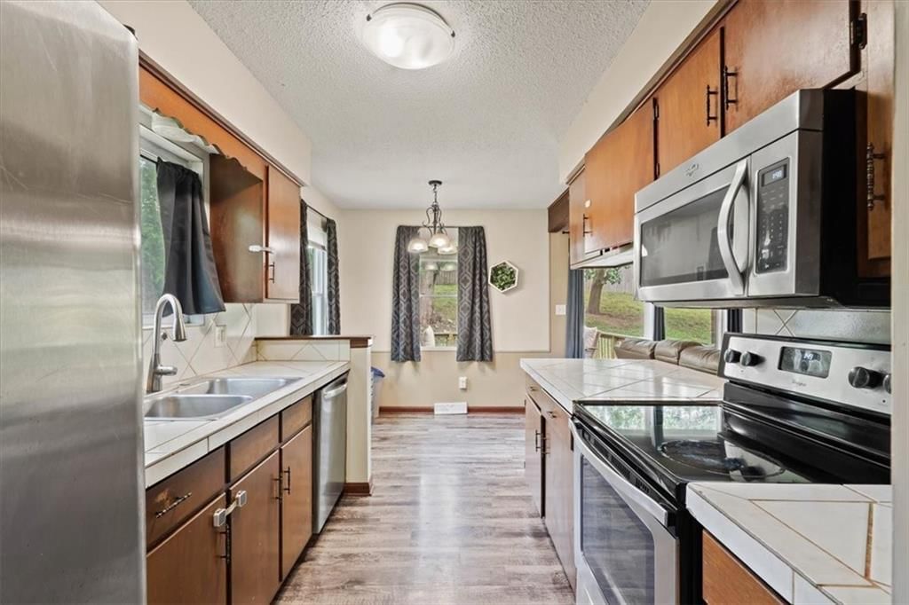 3212 NW Canterbury Place — photo 4