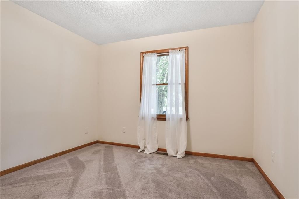 15904 Richmond Avenue — photo 15