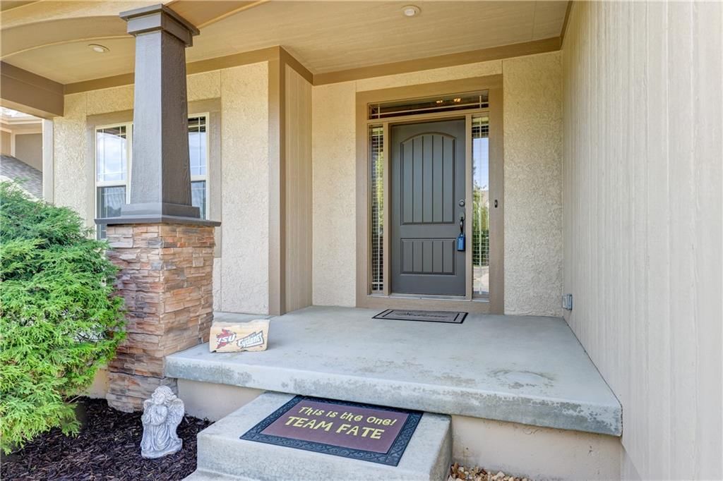 10963 S Carbondale Street — photo 2