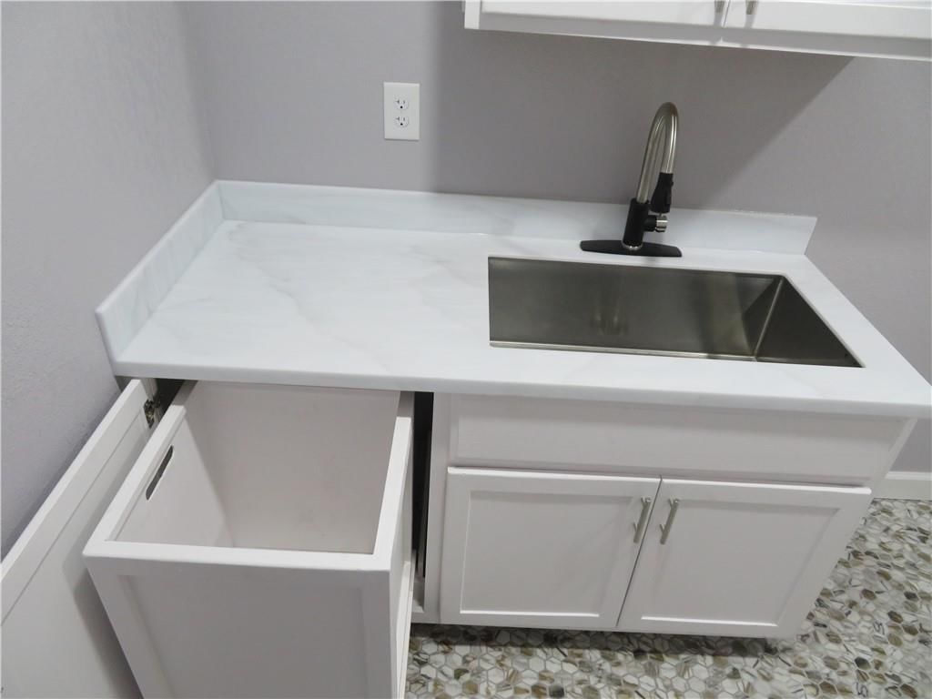 1124 E Peoria Street — photo 23