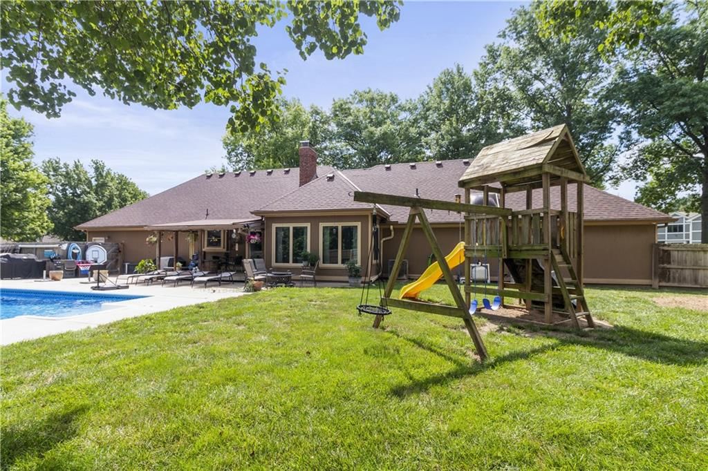 2005 NW Fawn Drive — photo 32