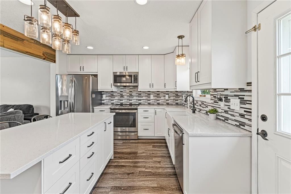 1703 Bluestem Circle — photo 12