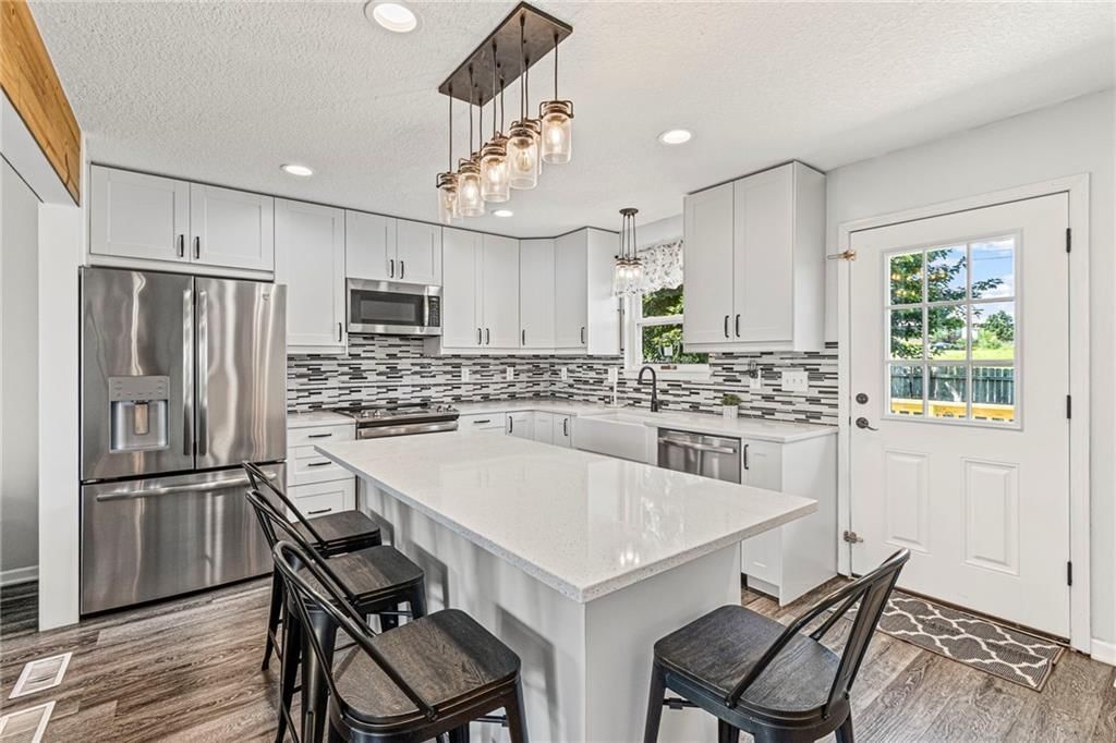 1703 Bluestem Circle — photo 10