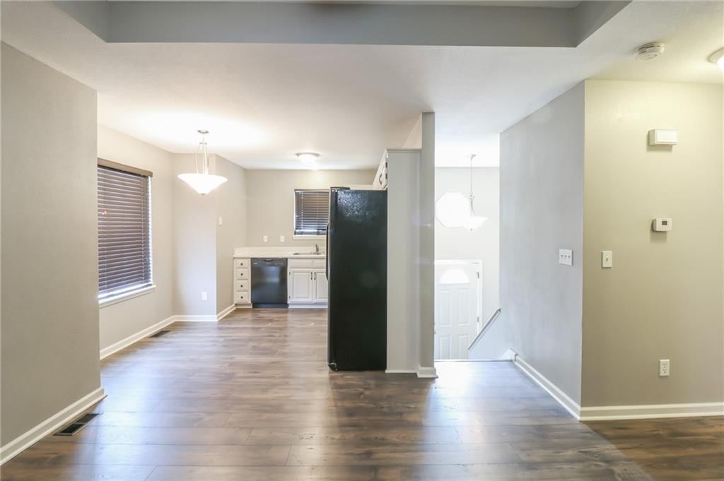104 Brookridge Drive — photo 8
