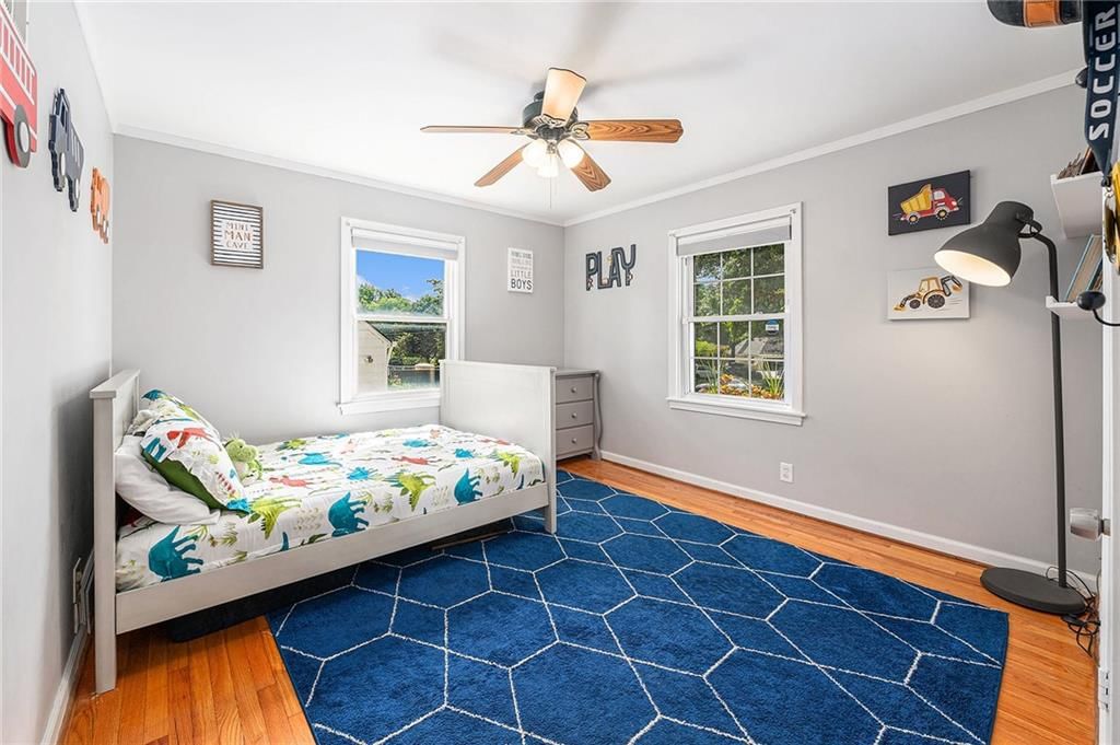 2524 Somerset Drive — photo 11