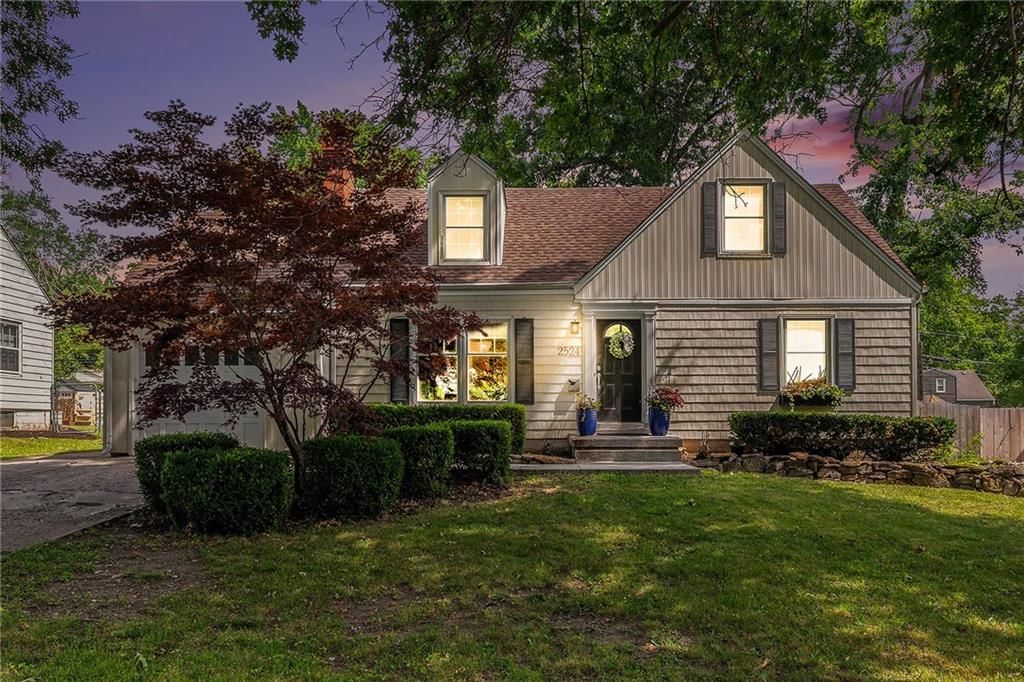 2524 Somerset Drive — photo 24