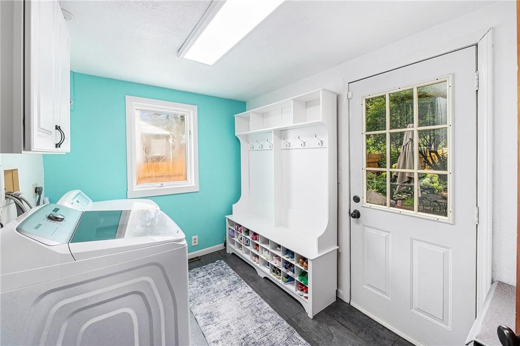 2524 Somerset Drive — photo 9