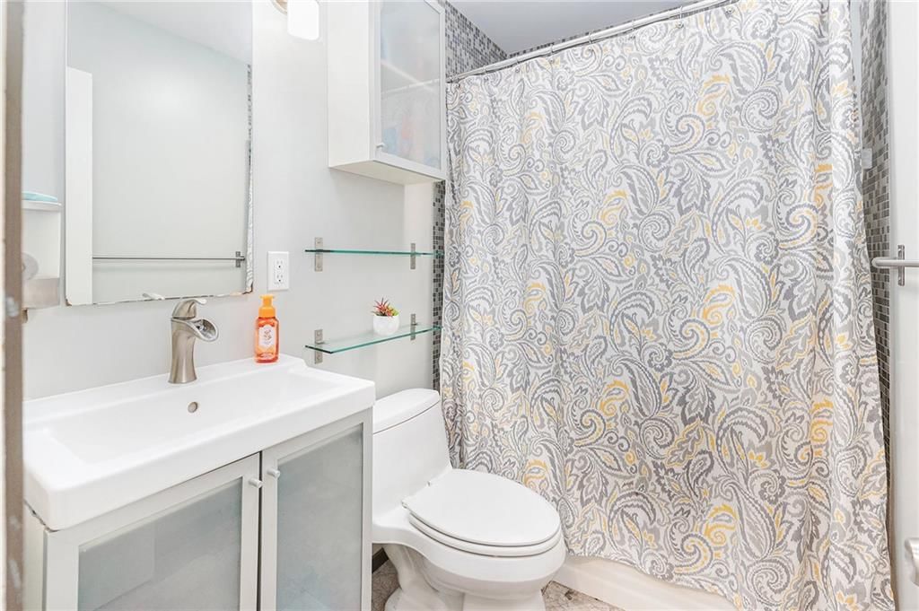2524 Somerset Drive — photo 10