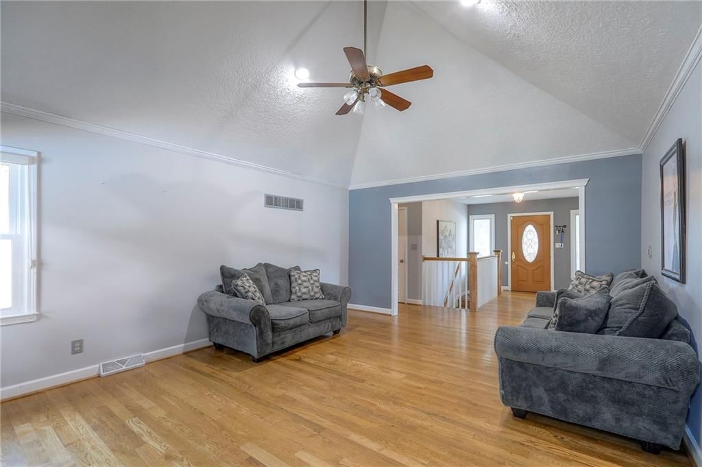 2508 N McBride Avenue — photo 13