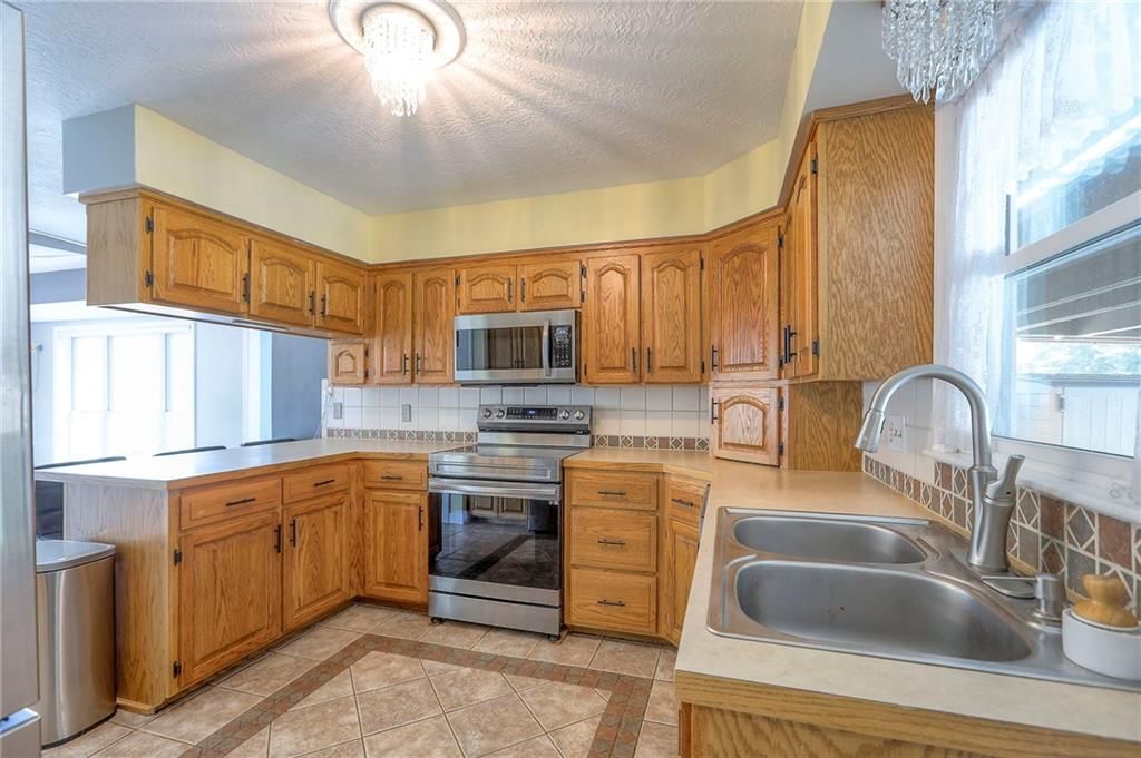 2508 N McBride Avenue — photo 18
