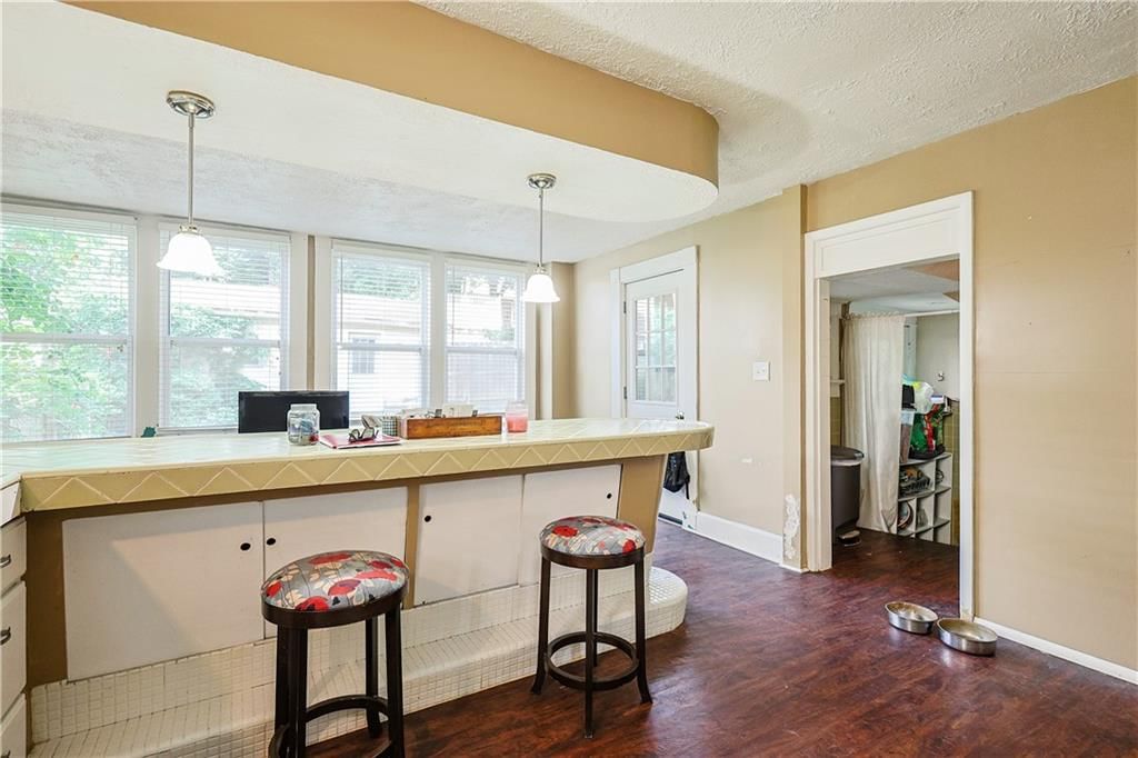 2517 Felix Street — photo 15