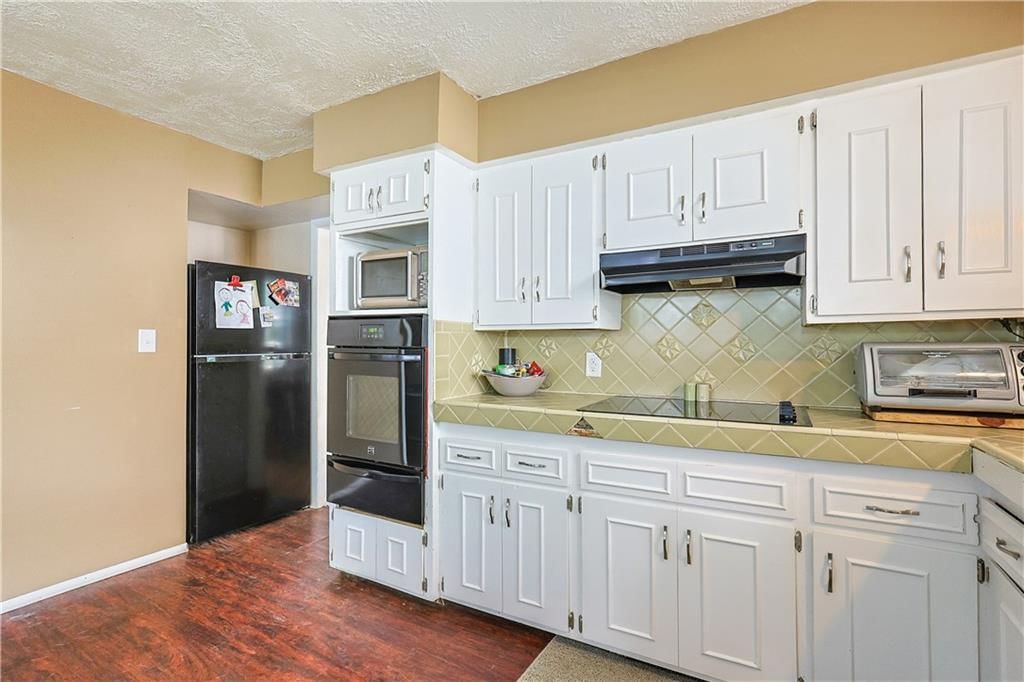 2517 Felix Street — photo 16