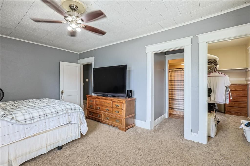 2517 Felix Street — photo 23