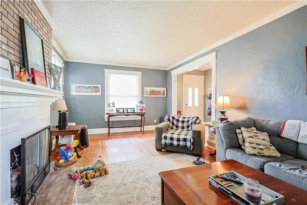 2517 Felix Street — photo 7