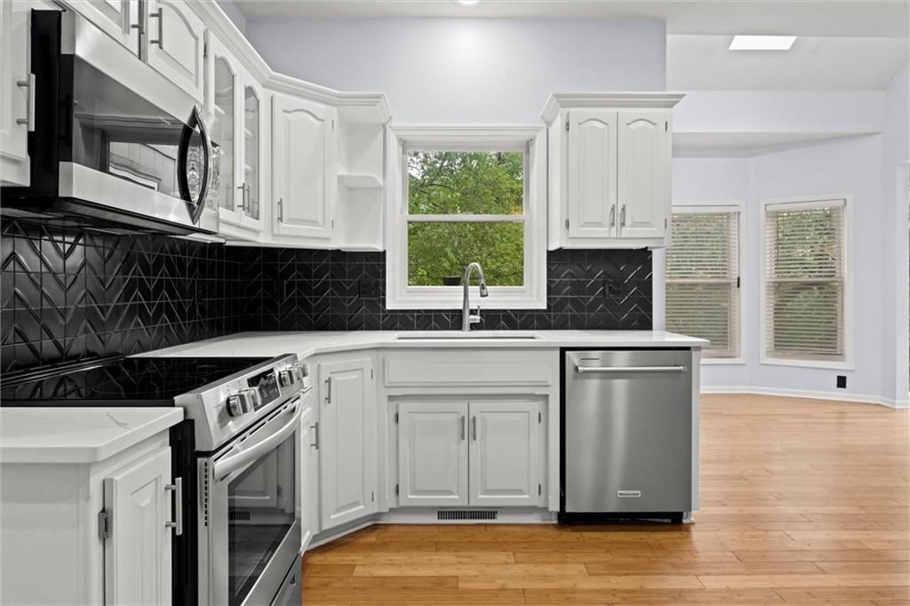 7812 Deer Run N/A — photo 15