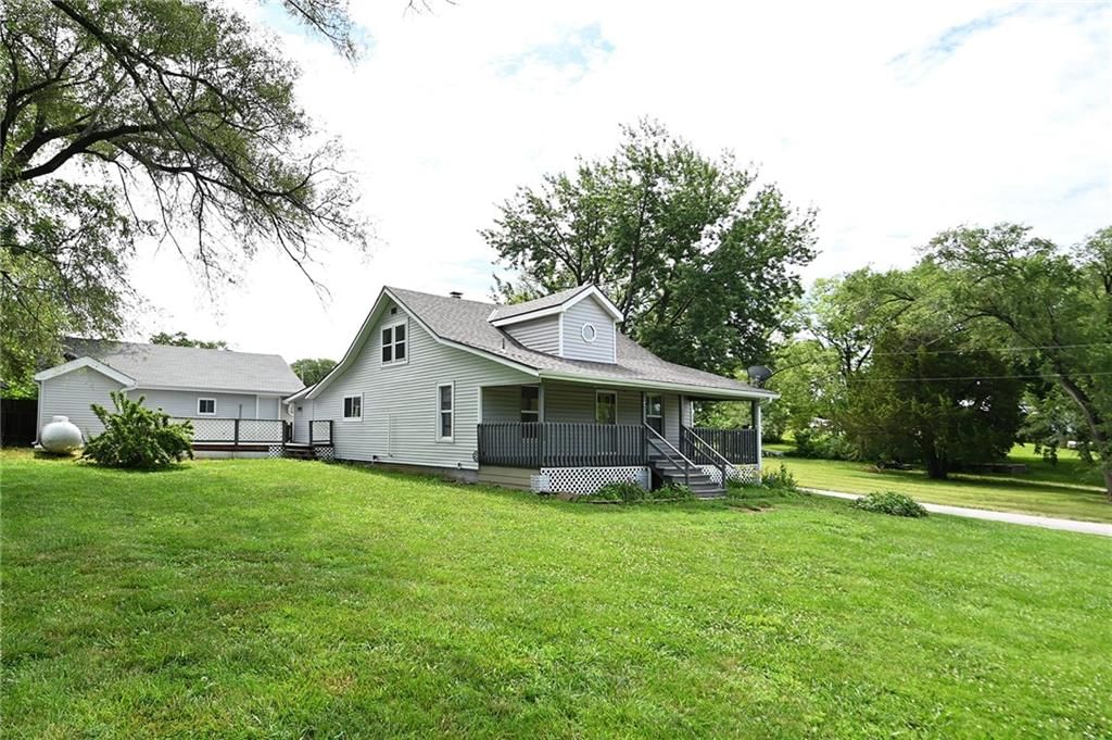 301 N Chester Avenue — photo 3
