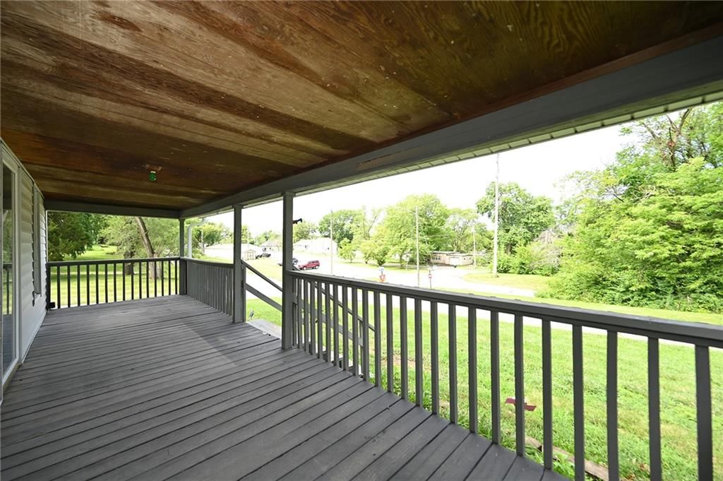 301 N Chester Avenue — photo 38