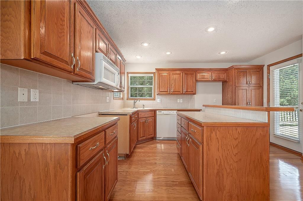 4102 N 108th Street — photo 11