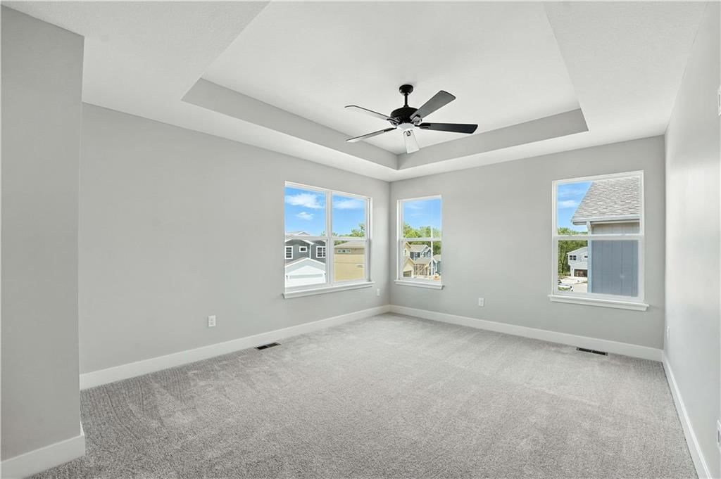 717 Glenn Circle — photo 18