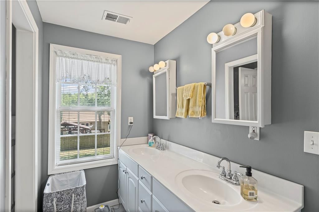 4419 S Lane Street — photo 35