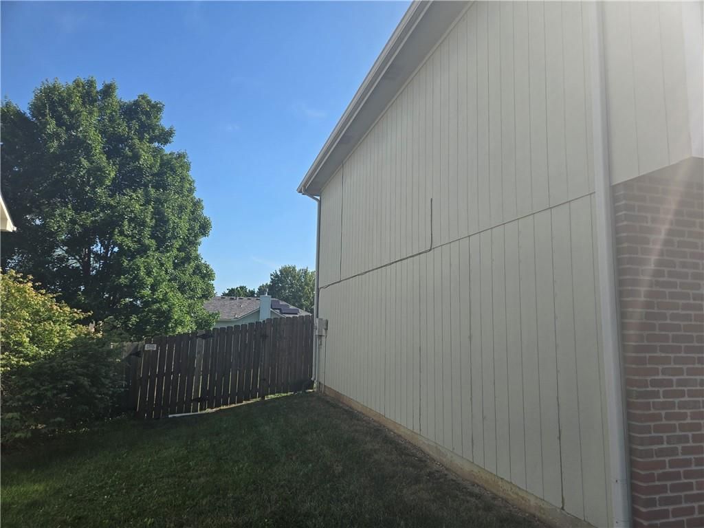 1720 SE Kenwood Drive — photo 28