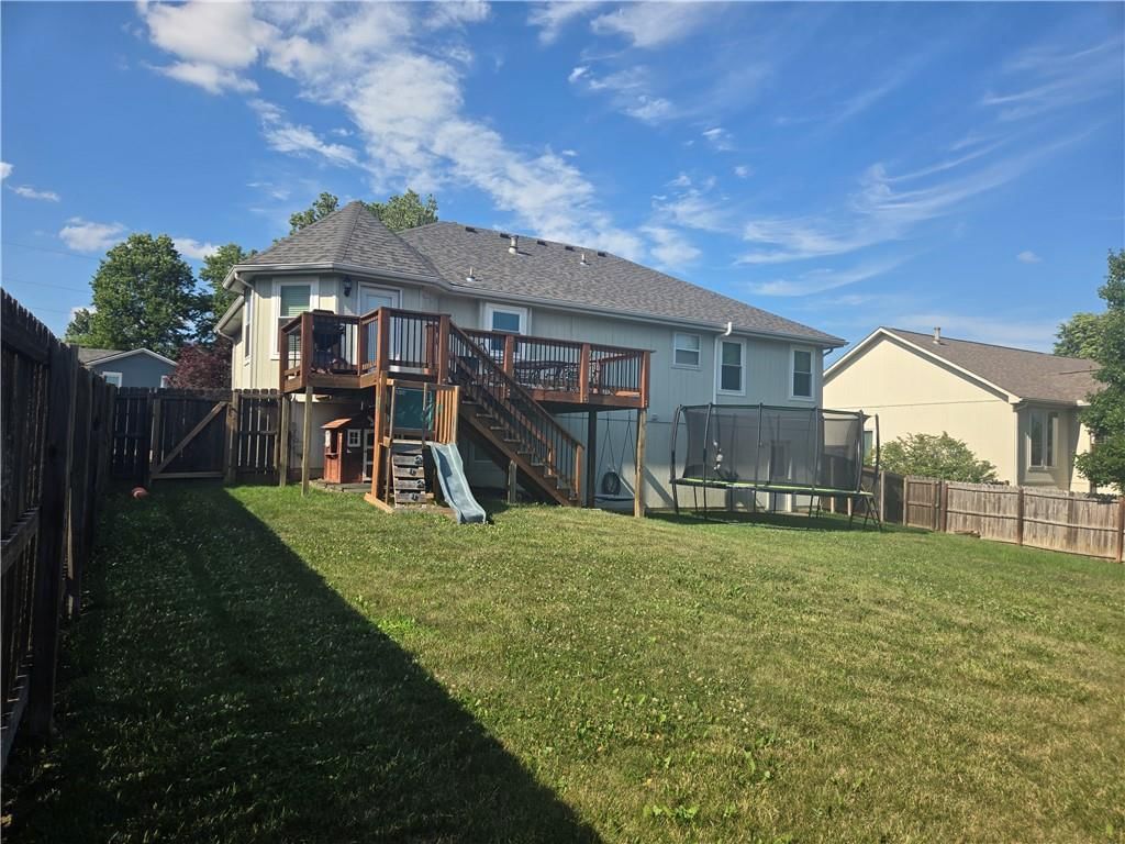 1720 SE Kenwood Drive — photo 31