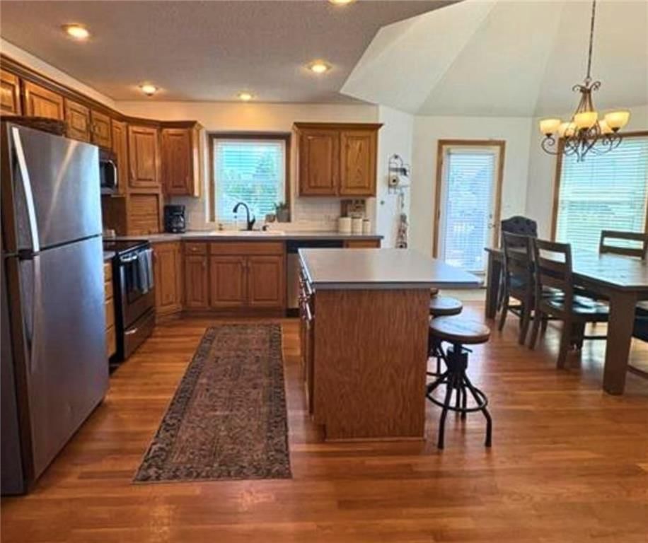 1720 SE Kenwood Drive — photo 7