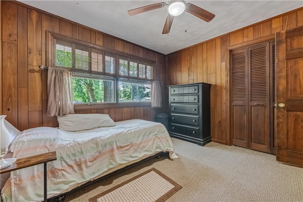 401 E Montgomery Street — photo 29