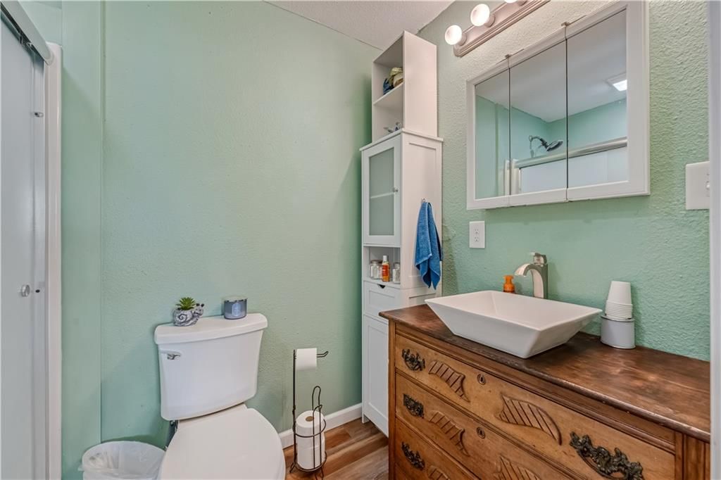 401 E Montgomery Street — photo 30