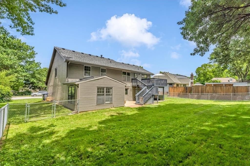 607 SW Murray Road — photo 35