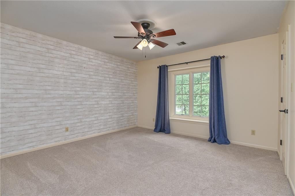 6305 N Indiana Avenue — photo 29