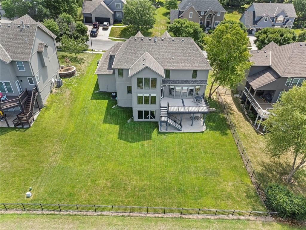 8628 N Eastern Avenue — photo 50