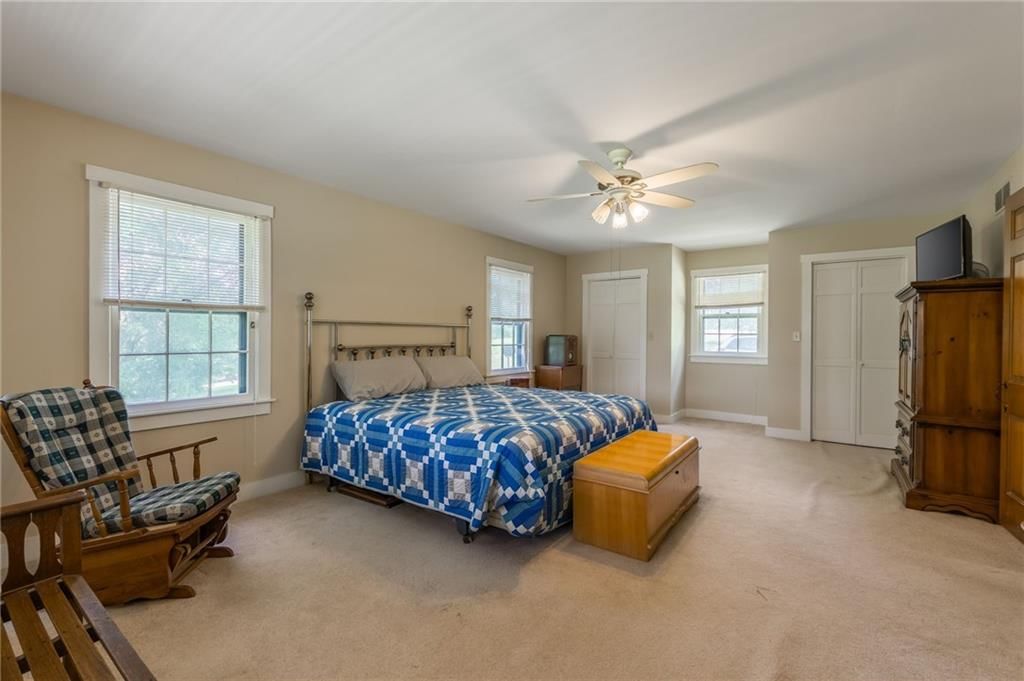5122 NW Starfield Road — photo 34