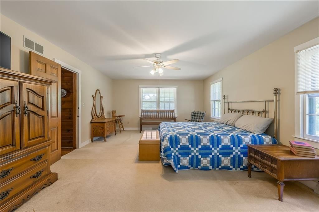 5122 NW Starfield Road — photo 36