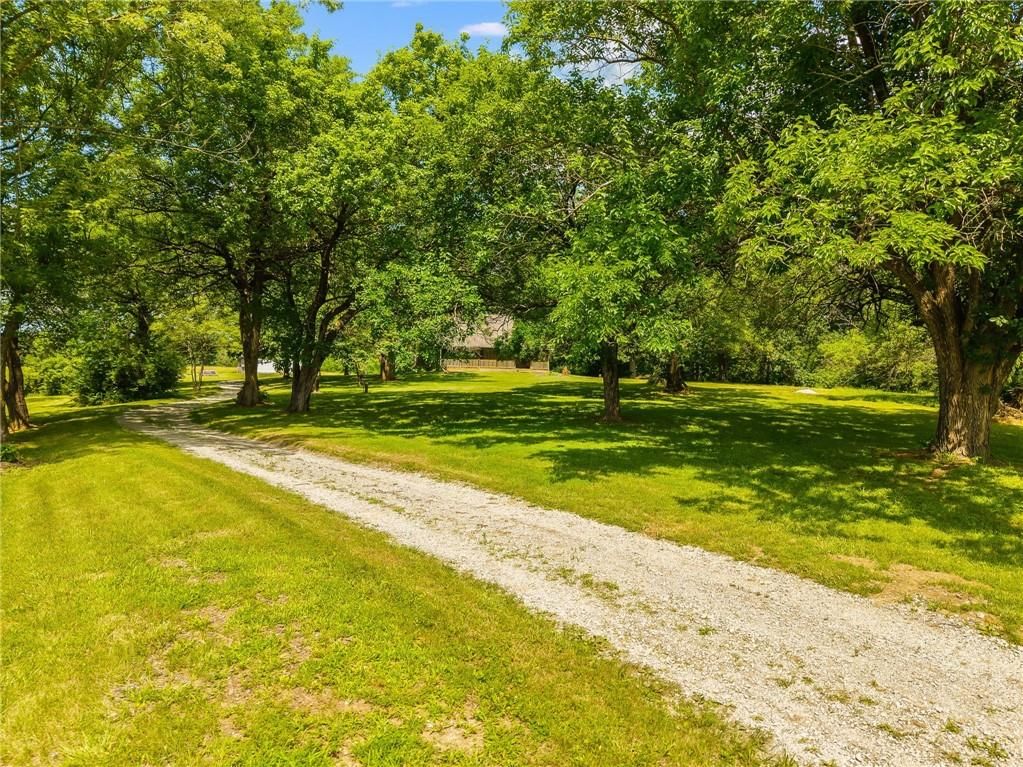 5122 NW Starfield Road — photo 7