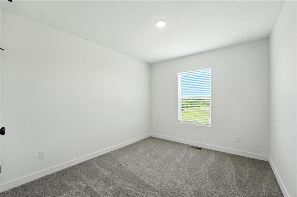 12419 Acacia Drive — photo 9