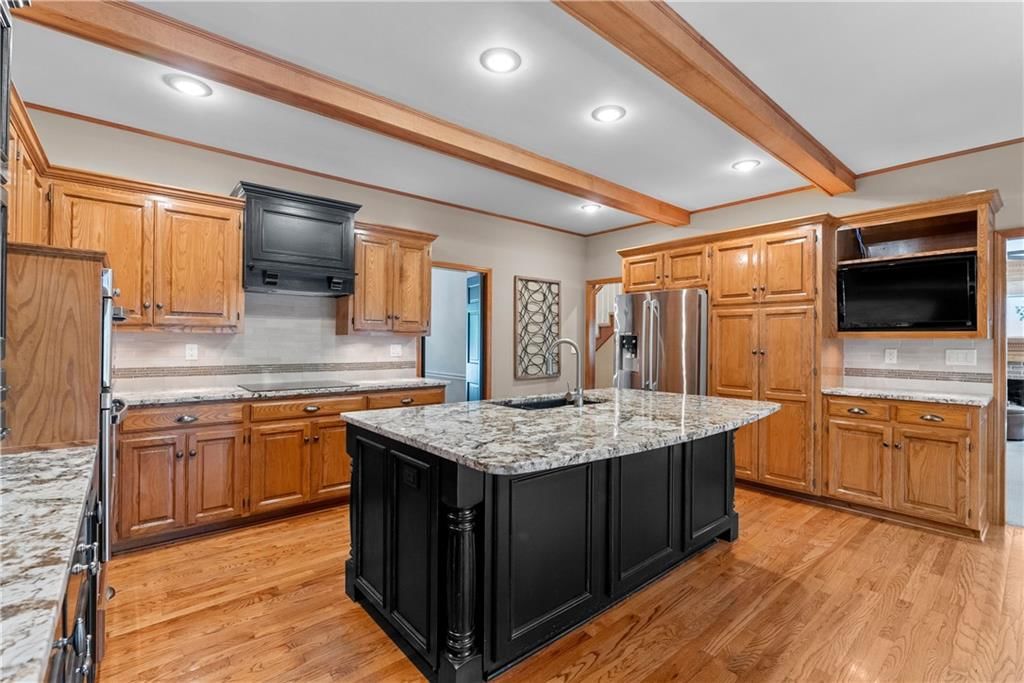 6420 Larson Court — photo 17