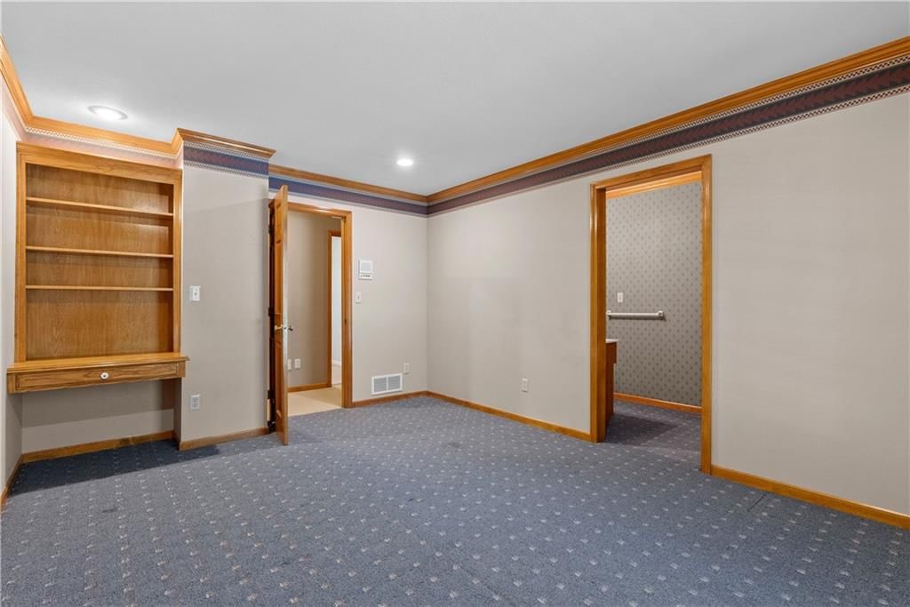 6420 Larson Court — photo 33