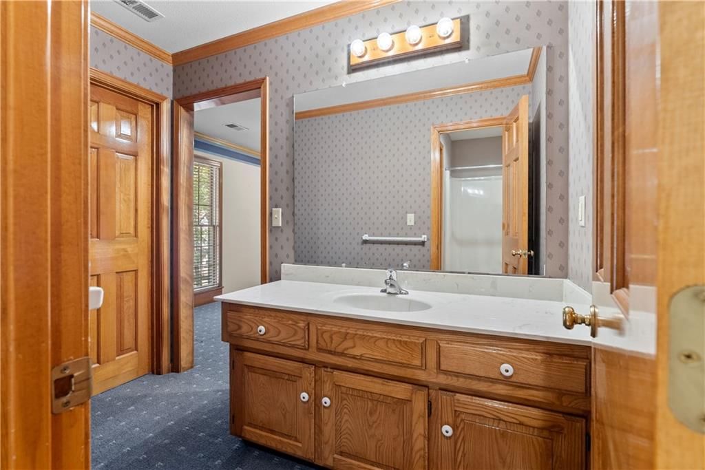 6420 Larson Court — photo 34