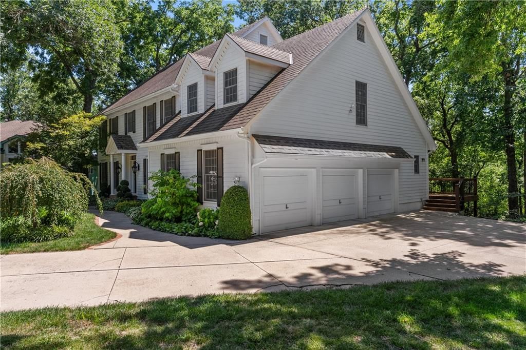6420 Larson Court — photo 45